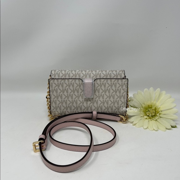 Michael Kors Jet Set Travel Medium MF Crossbody - Picture 4 of 9